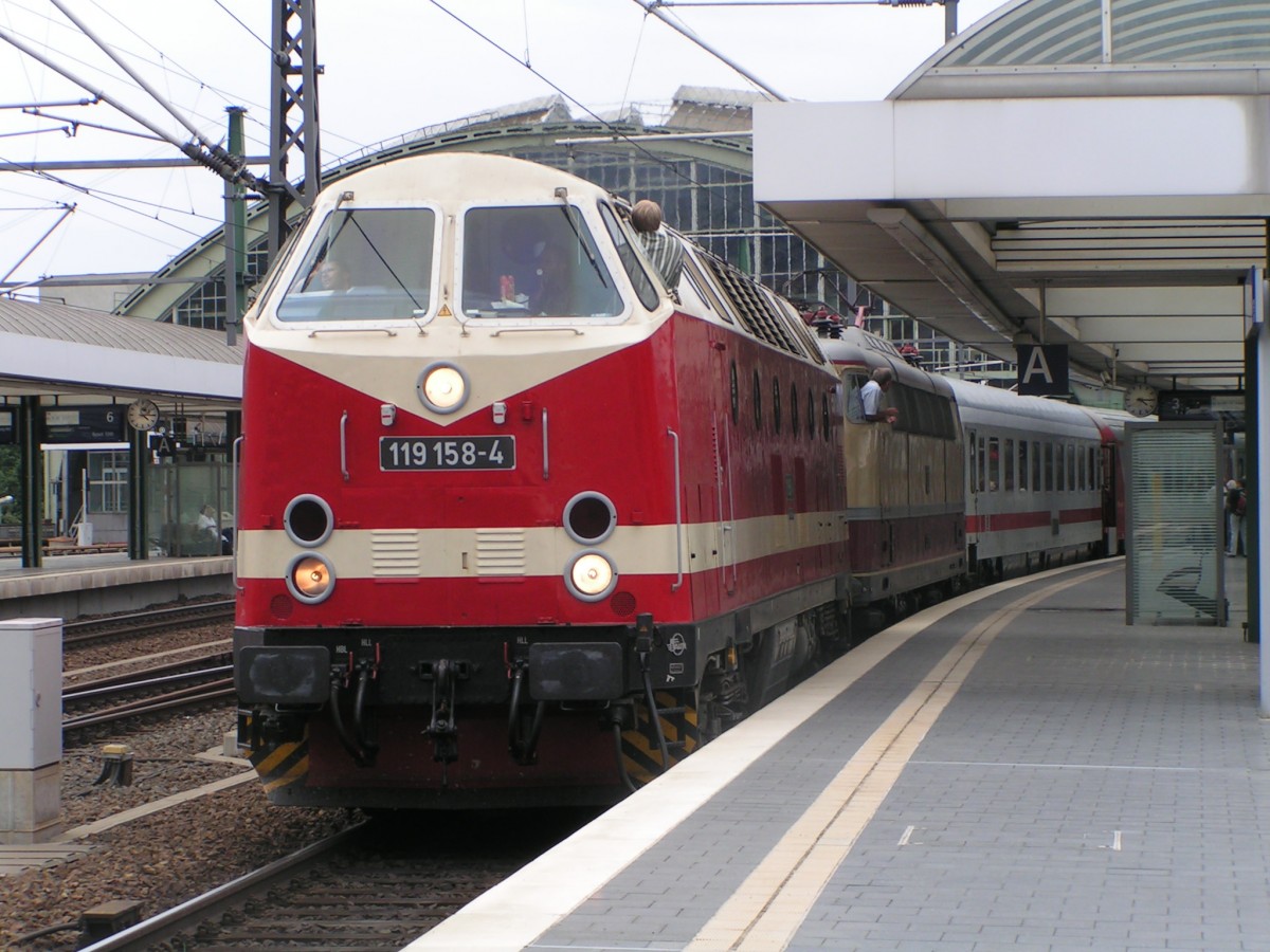 Baureihe 119 in Ostbahnhof