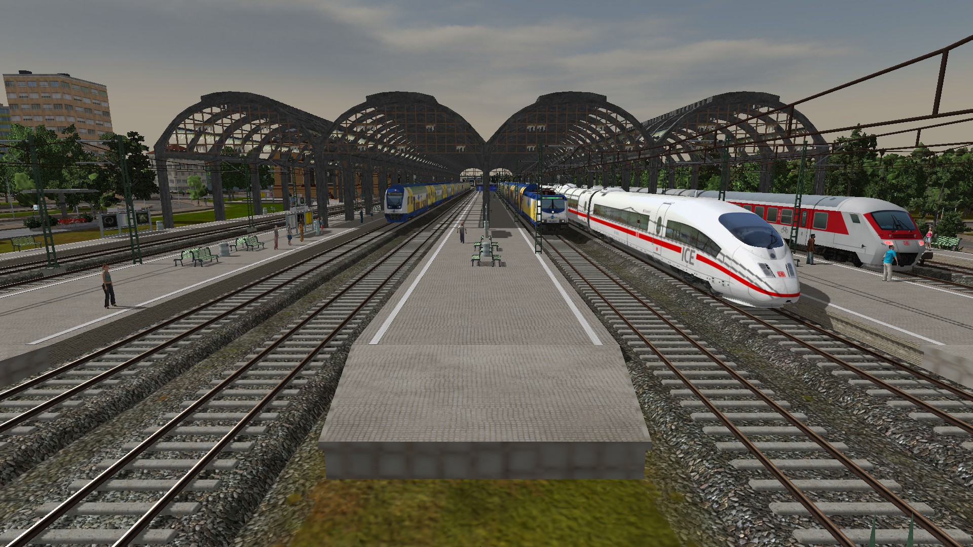 Metronom, ICE 3, Verkehrsroter Inter City.