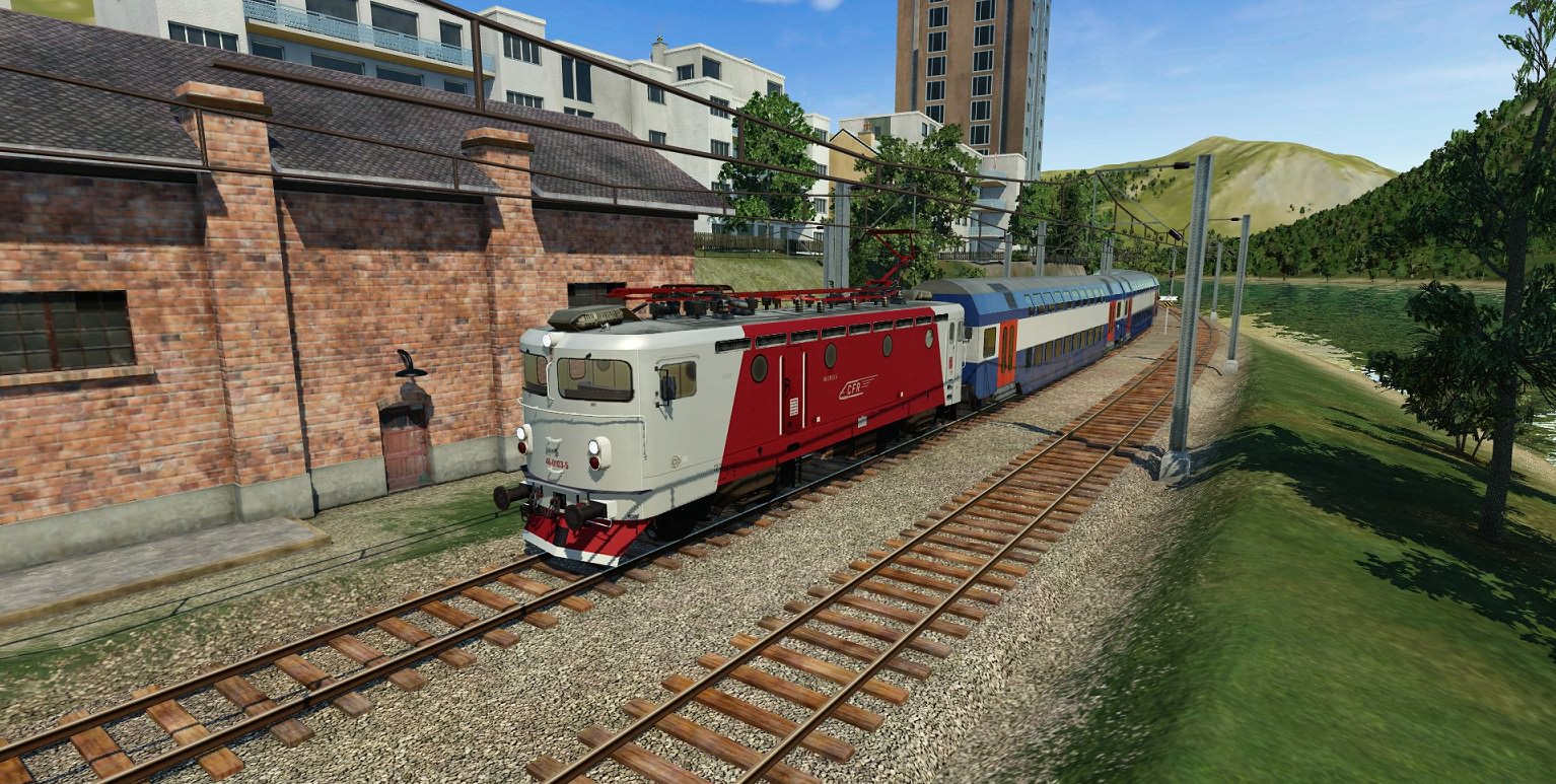 Commuter train leaving Linkoping