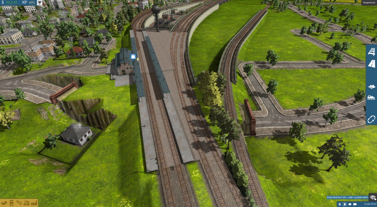 Links: S-Bahn Mitte und Rechts: Fernverkehr