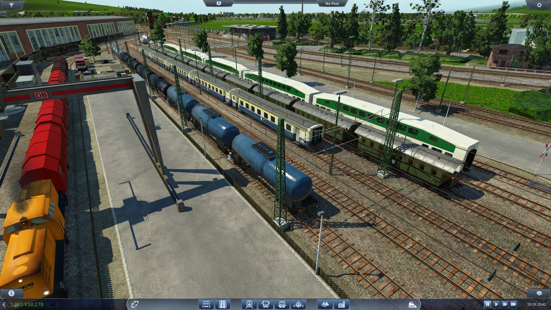 Bahnbetriebswerk Berlin, geparkte Züge