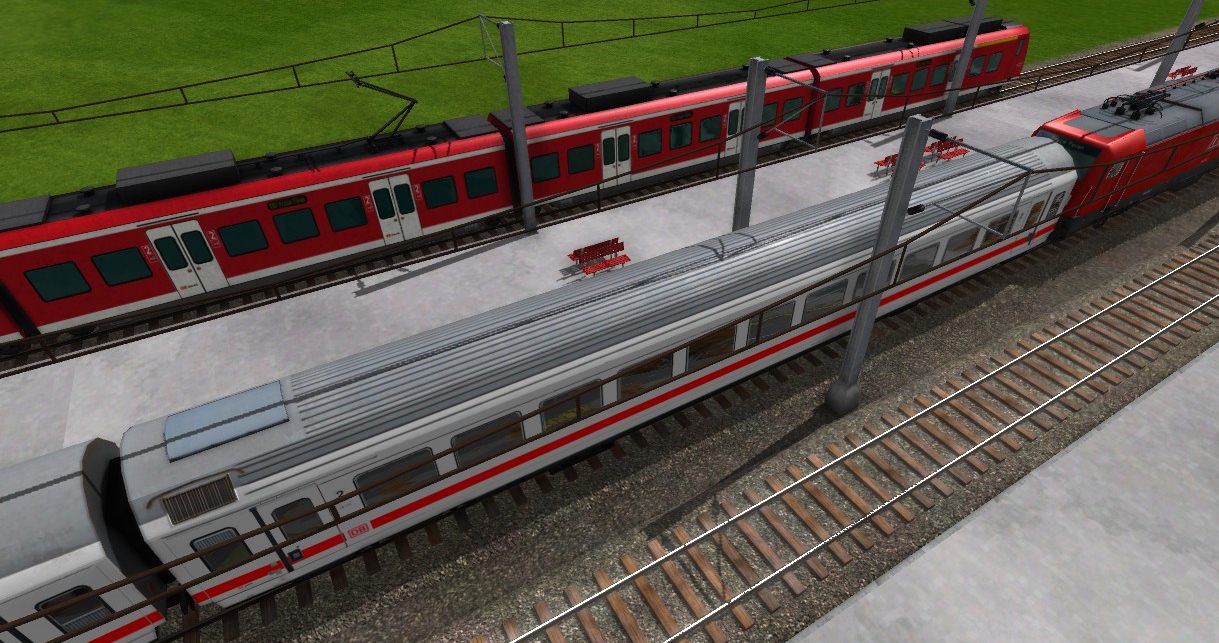 IC am Bahnhof