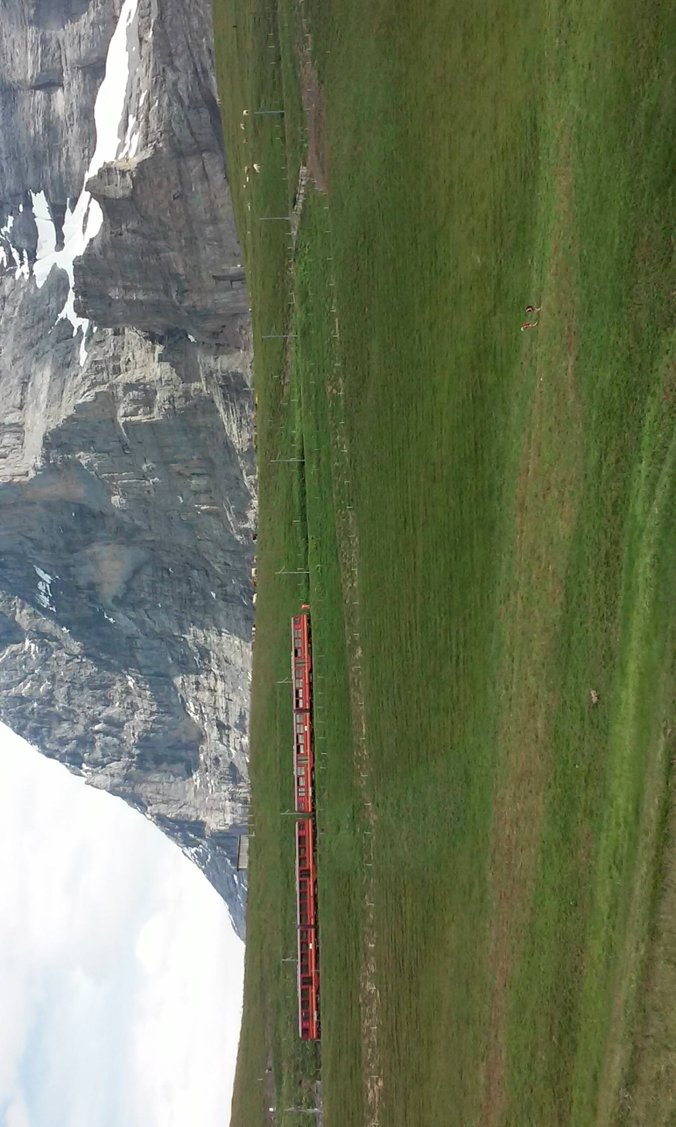 Jungfraubahn vor der Eigernordwand