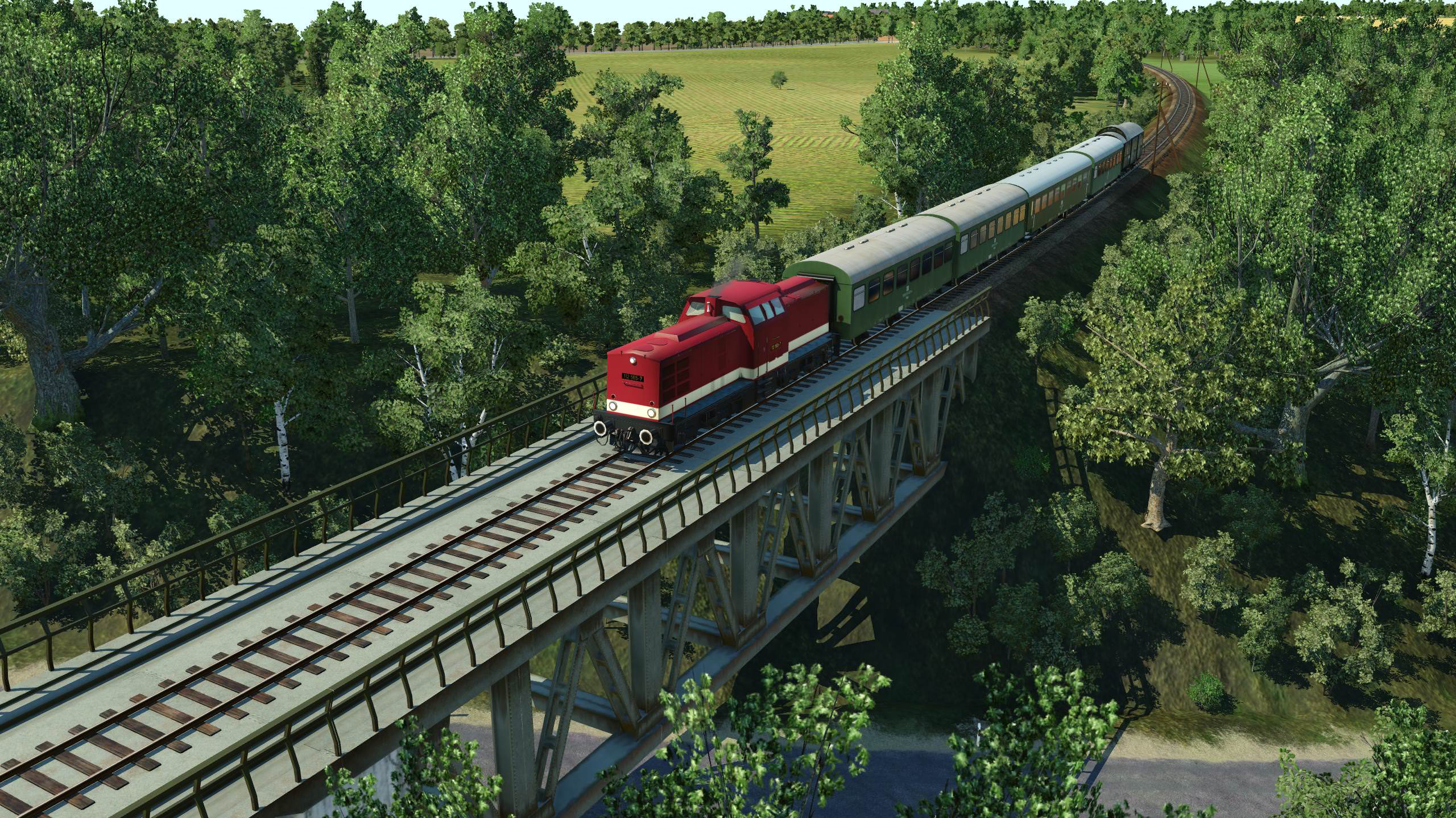 DR V100 unterwegs auf der Nebenbahn