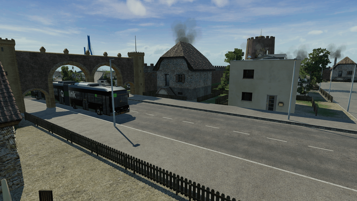 Doppelgelenkbus auf dem Weg in die Burg von Vorne
