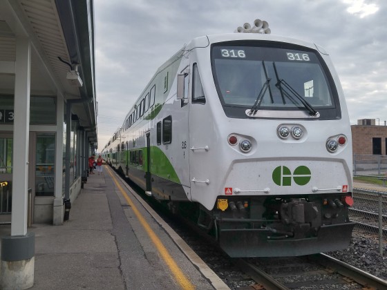 Westbound GO Train to Toronto from Scarborough