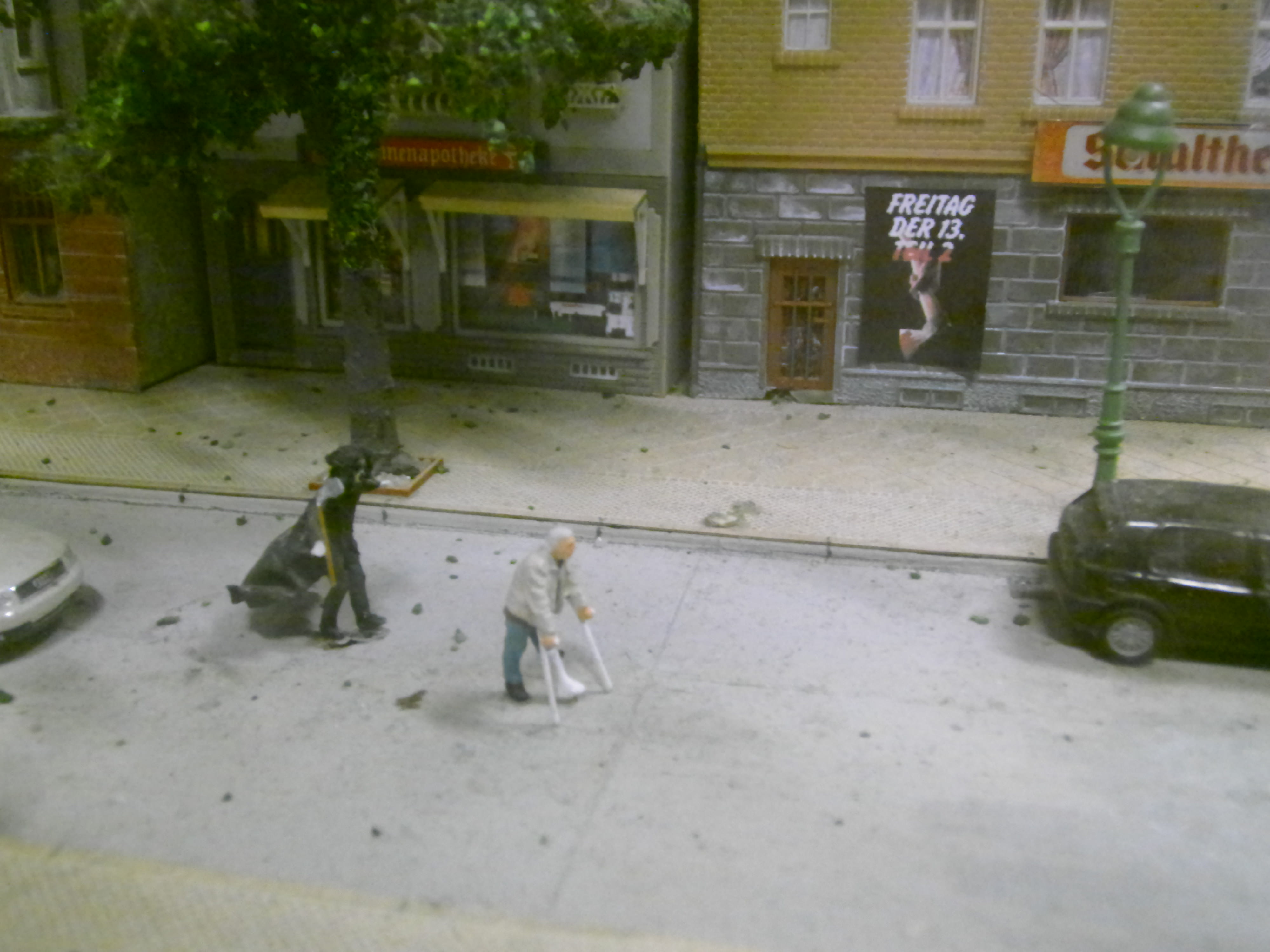 Miniaturtag - Teil 2 "Feinheiten und andere Bilder von der Modellbahn - Loxx"