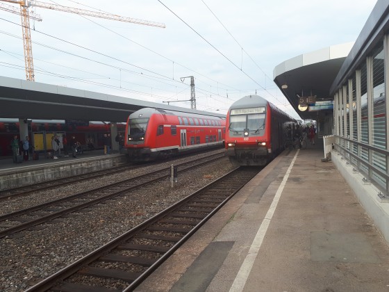 RE1 und RE9 nach Aachen gleichzeitig