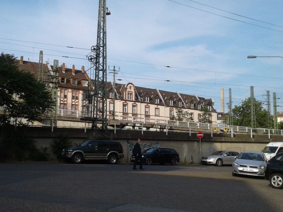 Westbahnhof- südliche Einfahrt - von der Kreuznacher Straße aus.