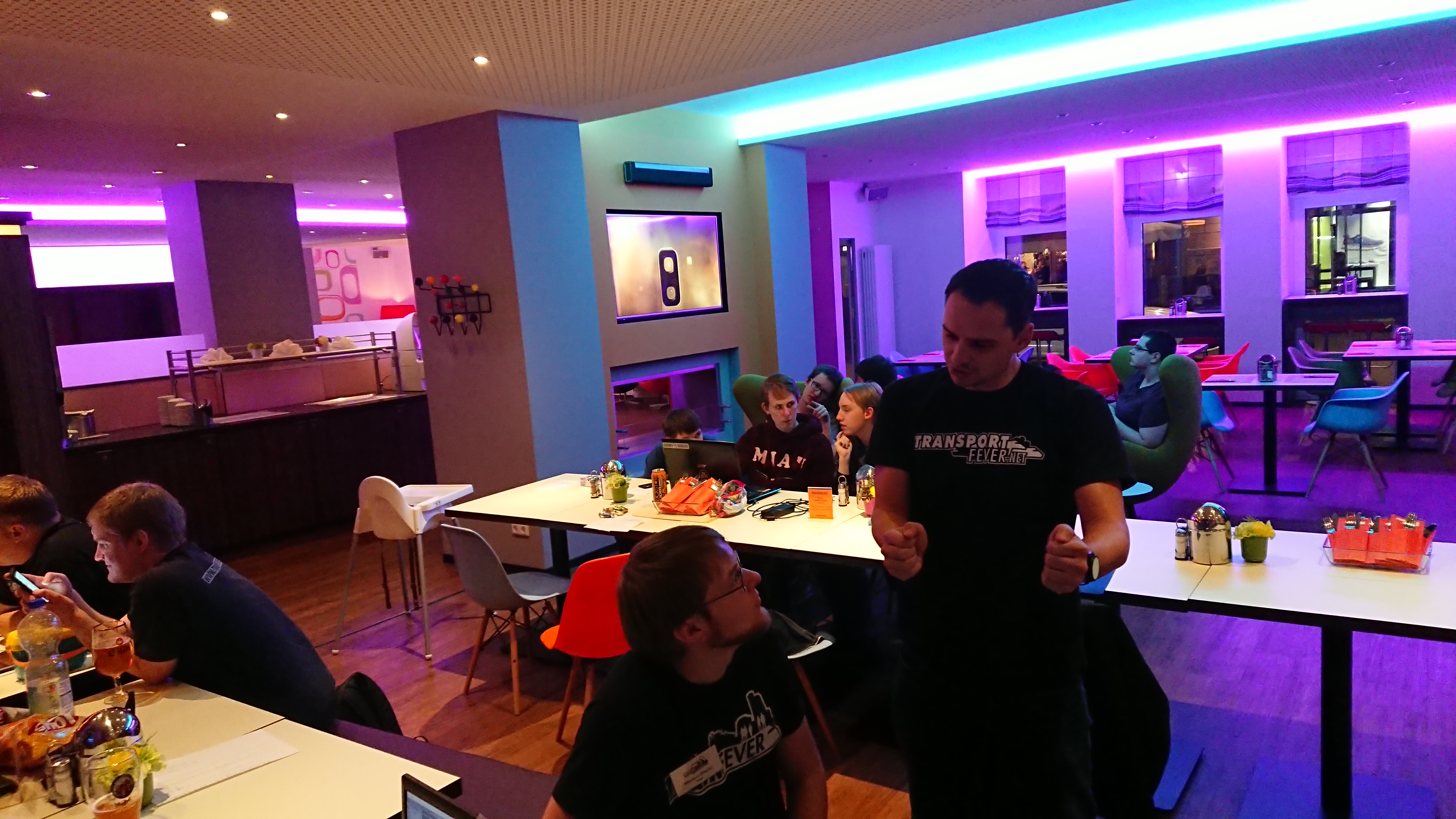Entspannter Abend in der Hotellounge #2