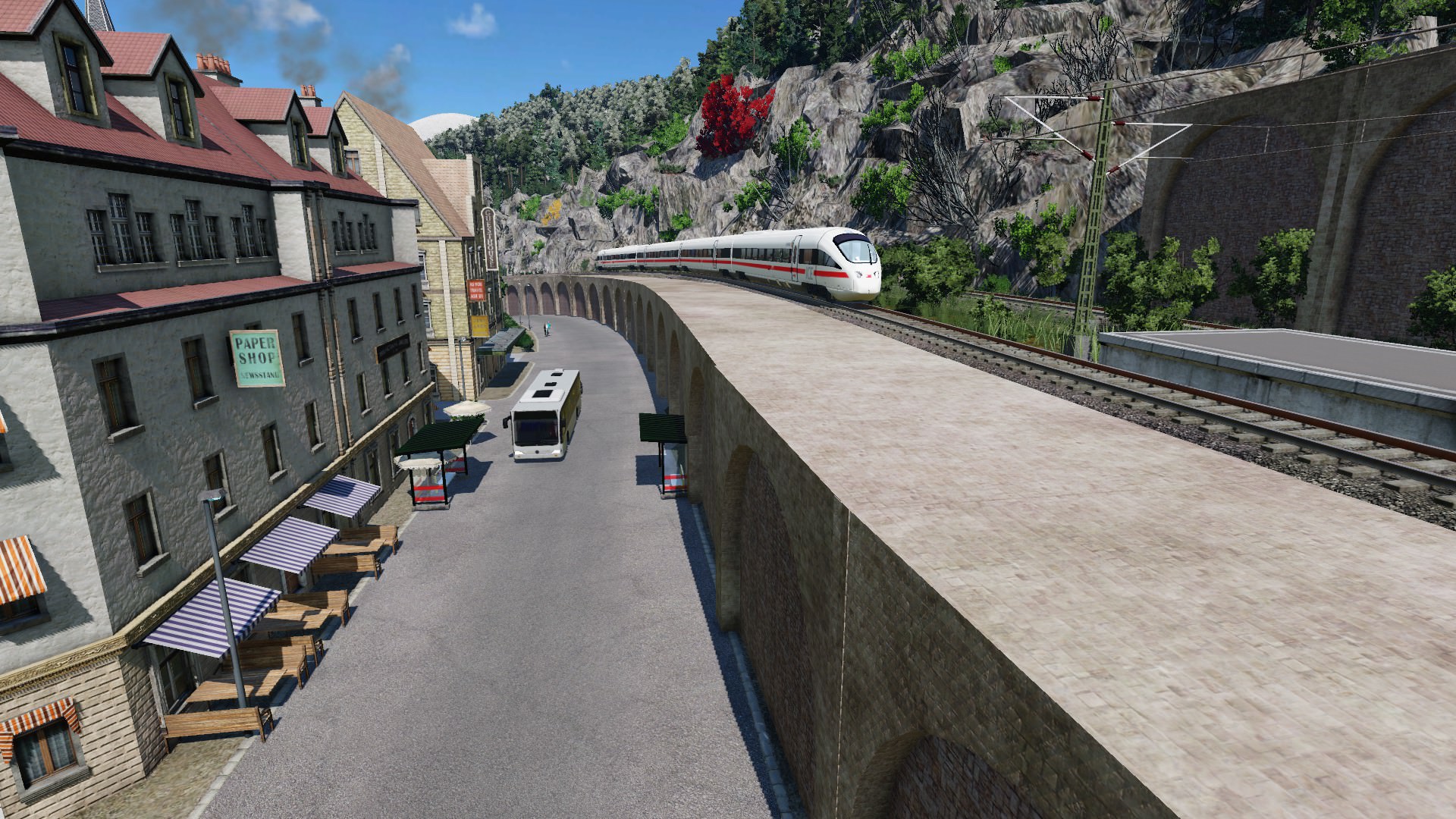 Bahnhofseinfahrt ICE TD