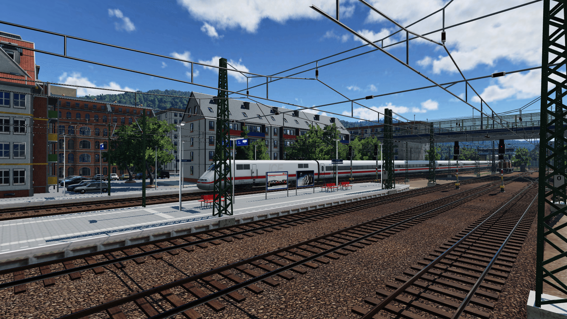 ICE fährt ein