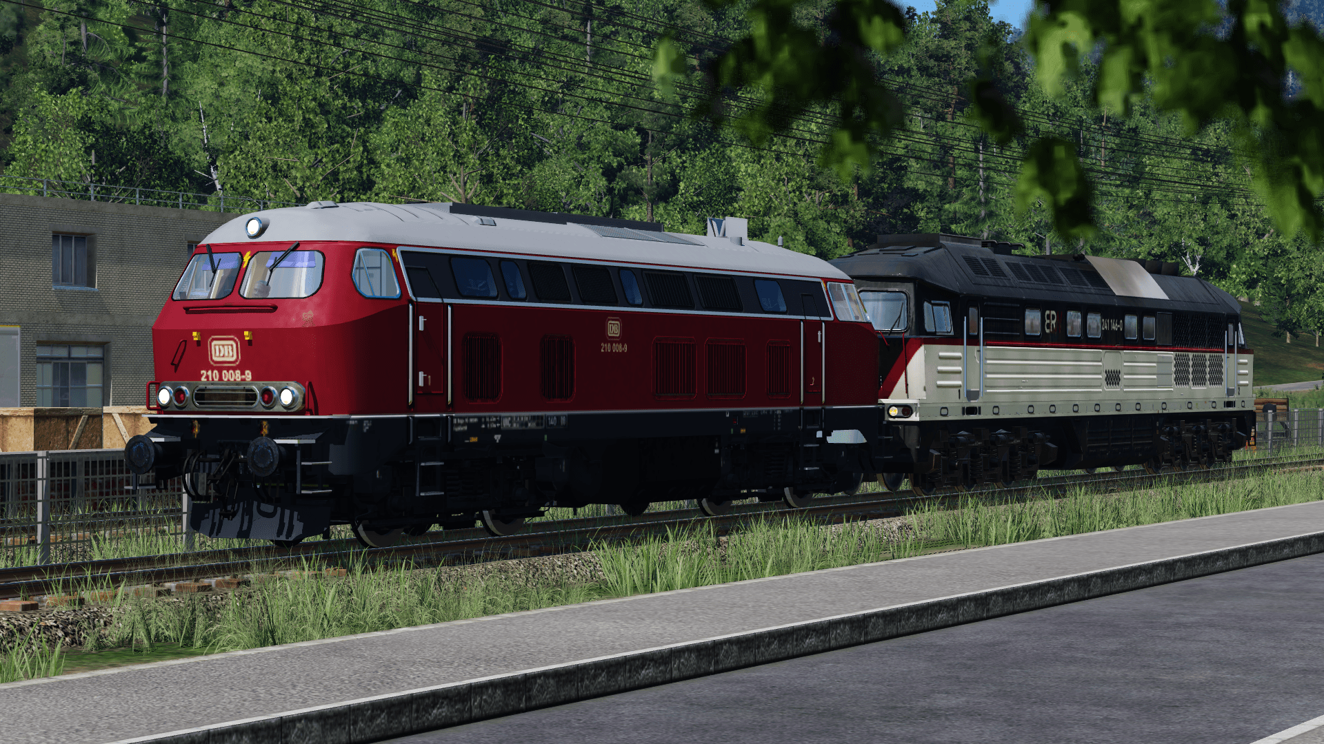 Br 210 008 zieht 241 146
