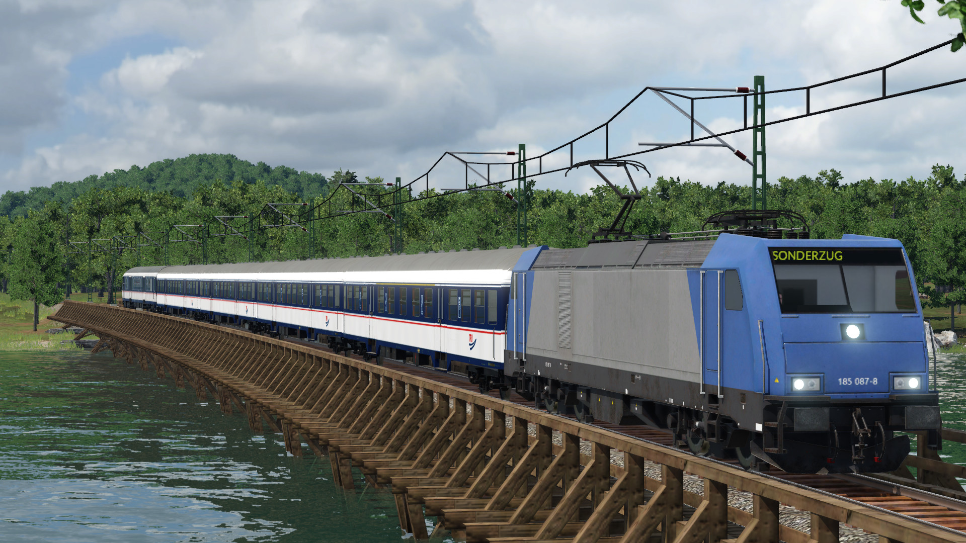 TRI Verstärker auf dem Weg nach Köln