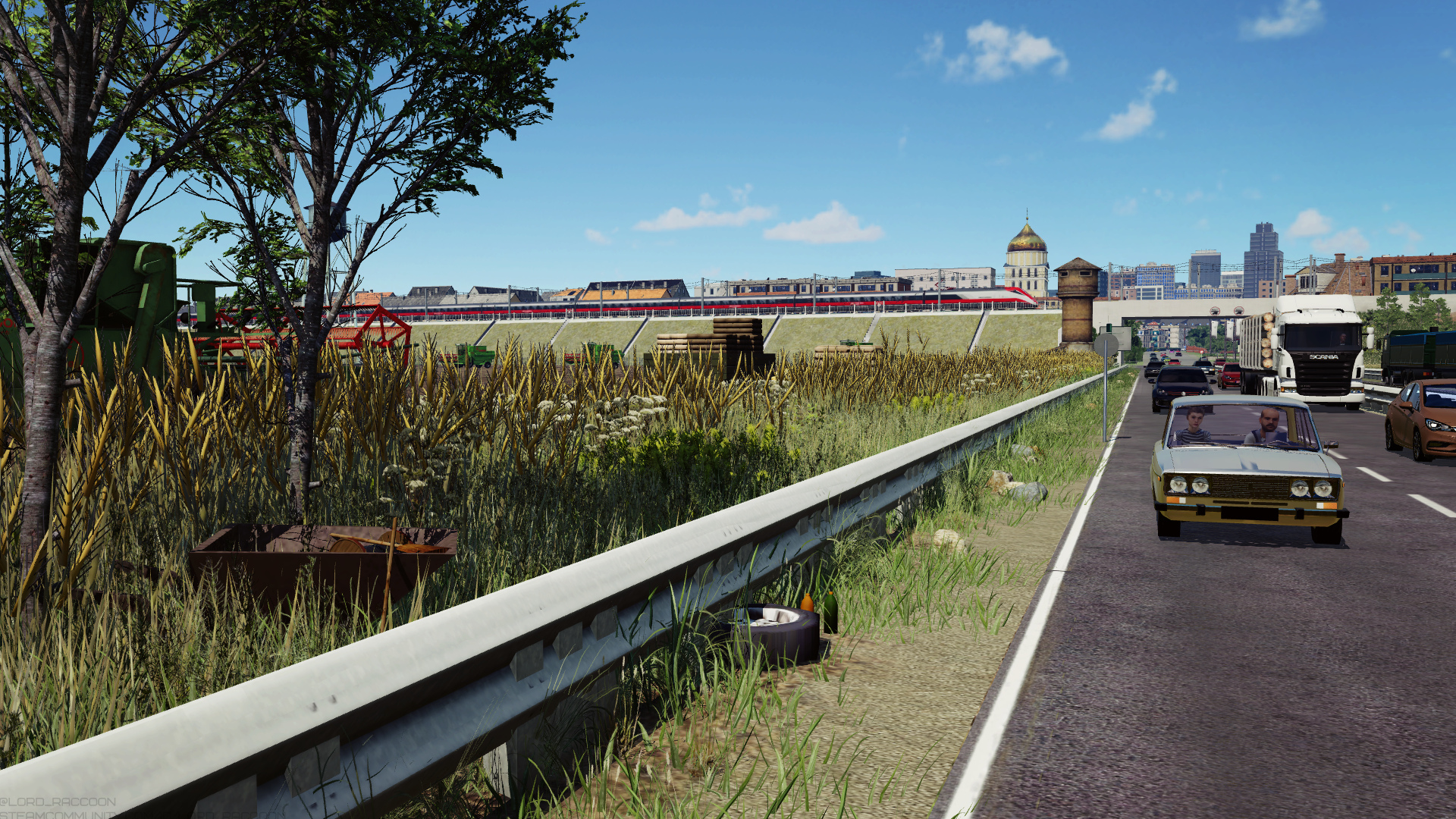 ETR500 2nd Generation near the exit from the city