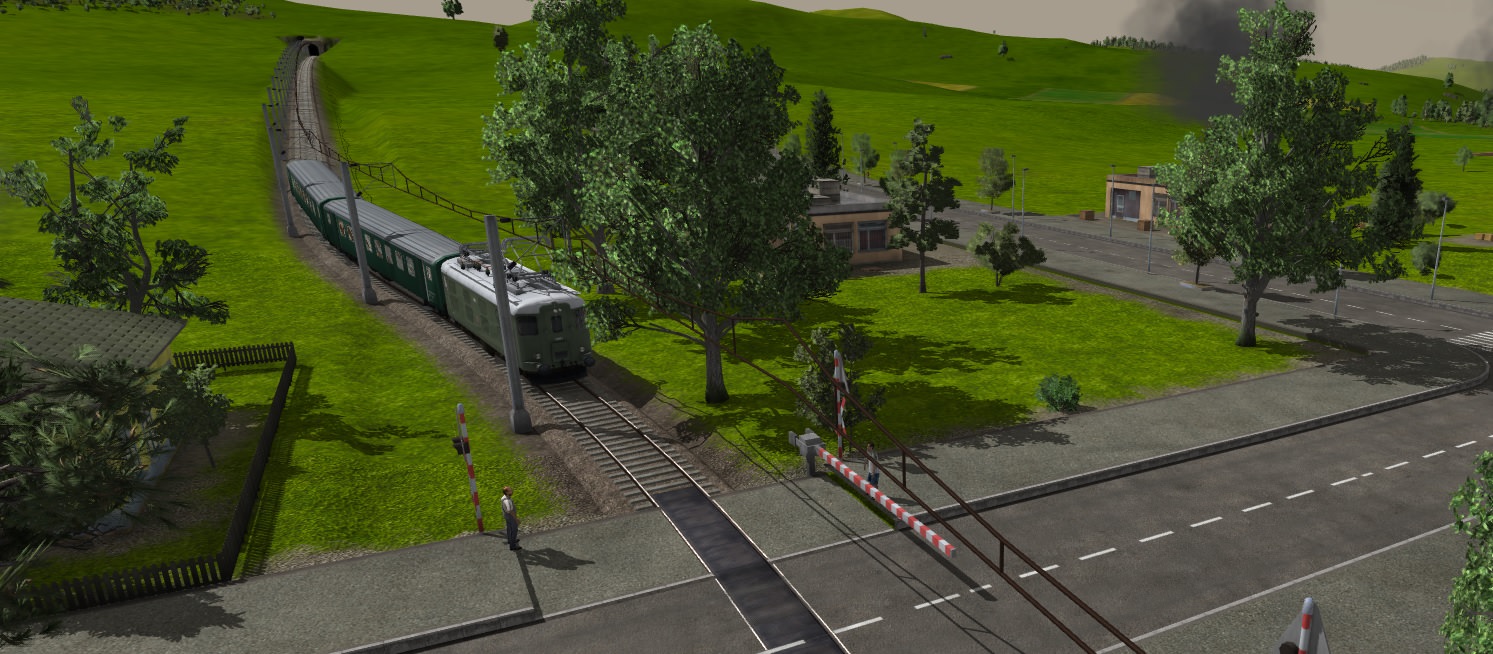 Re 4/4 approacing Droitwich spa