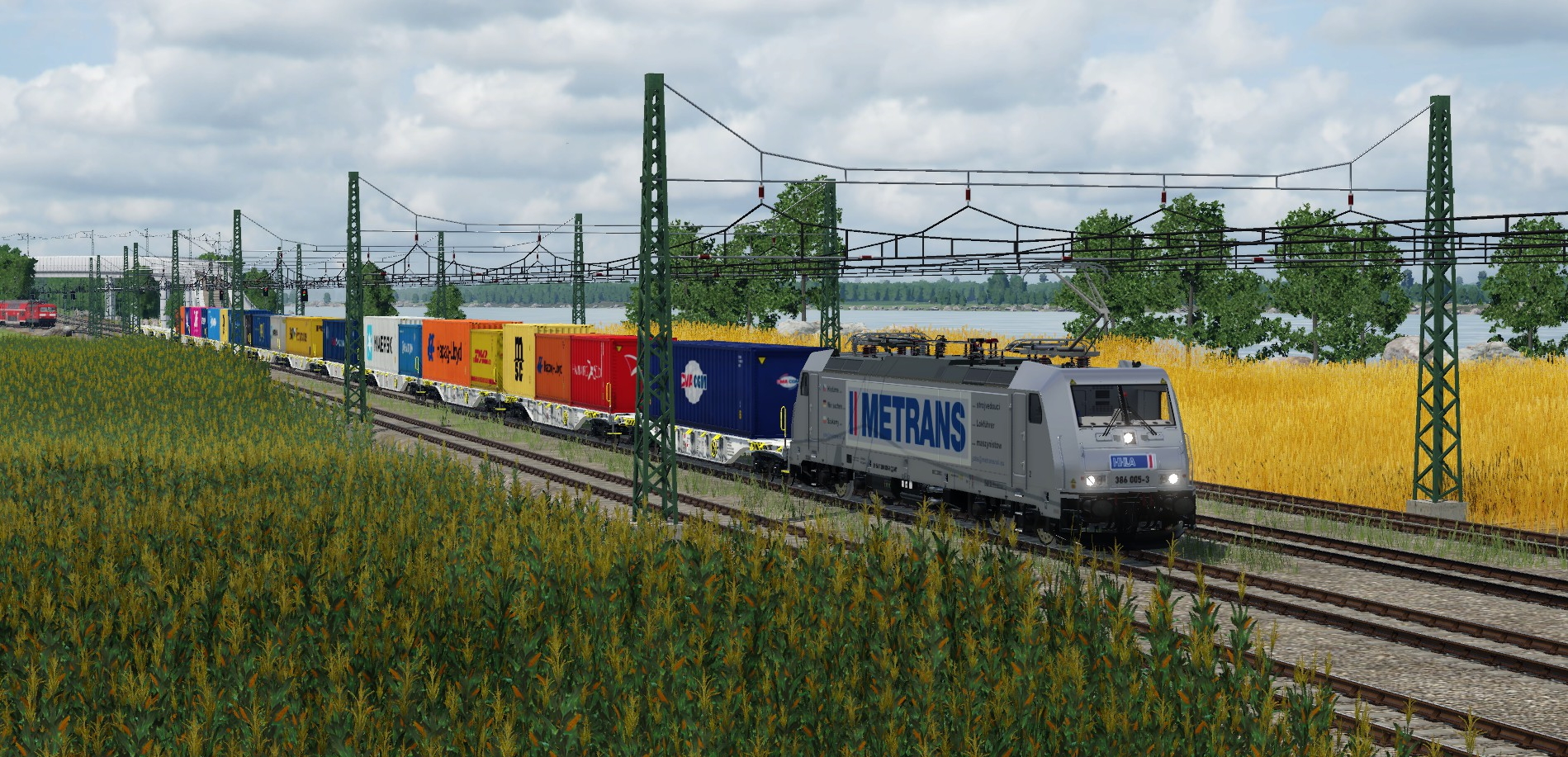 Metrans mit Containern
