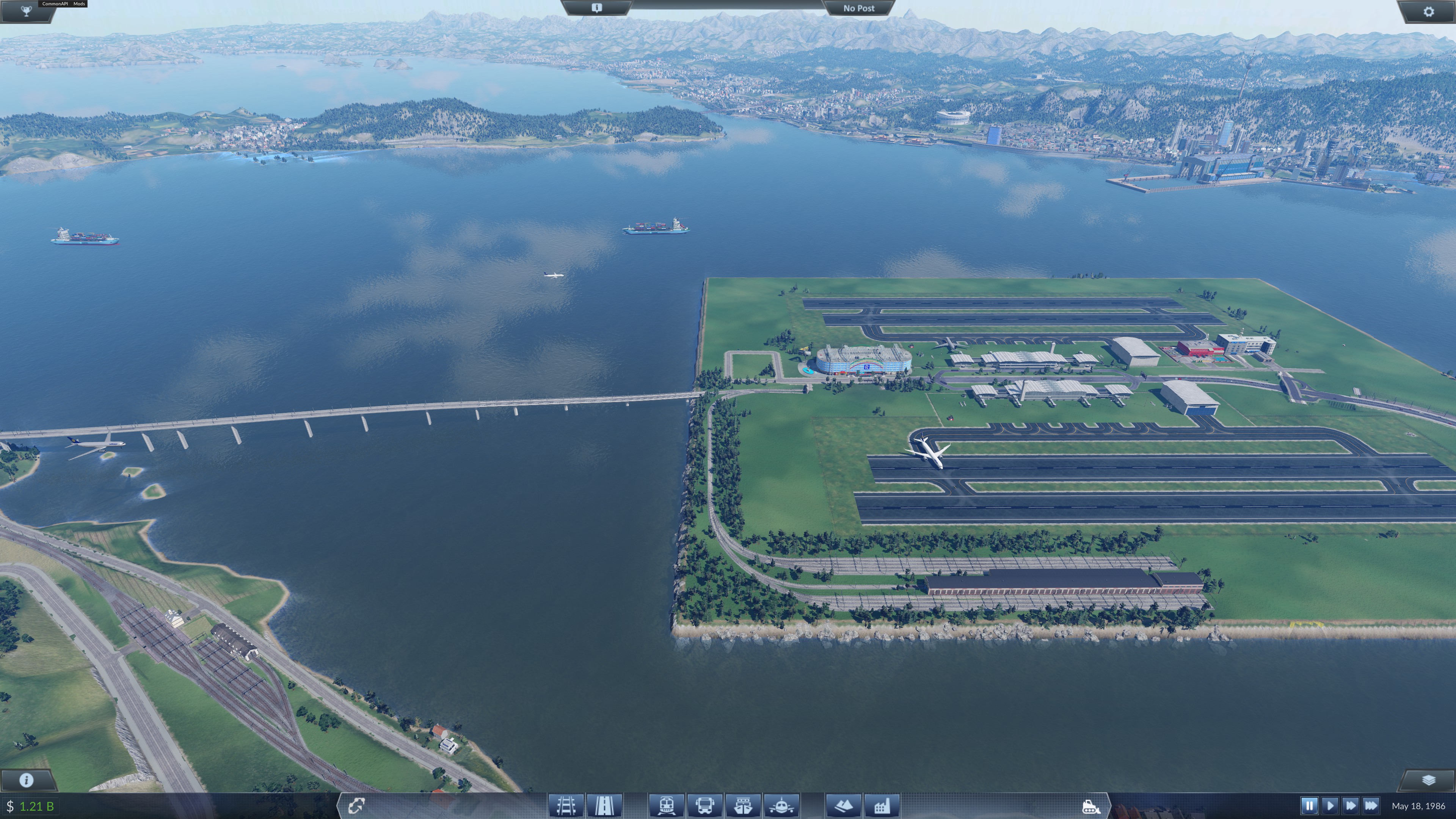 Parallel landing at Kansai Airport