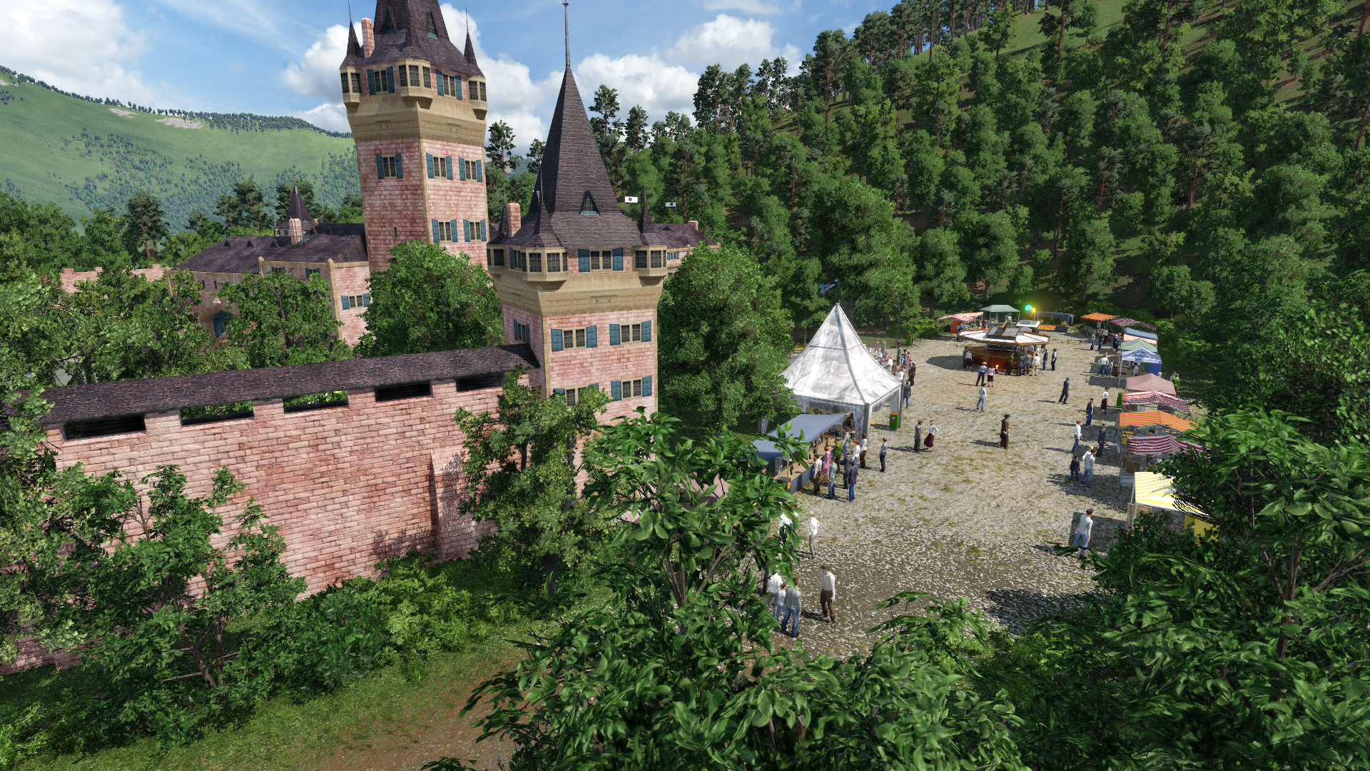 Wiederaufbau: Burg mit Mittelaltermarkt und Heißluftballonclub