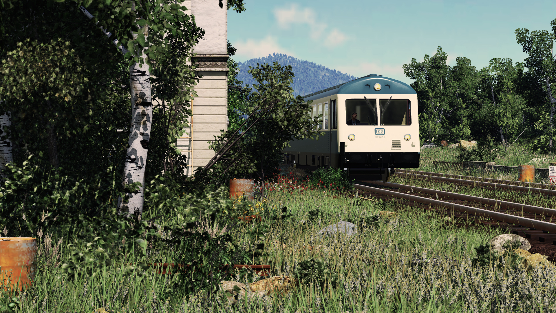 [TpF1] Class 627 going through an abandoned stopping point