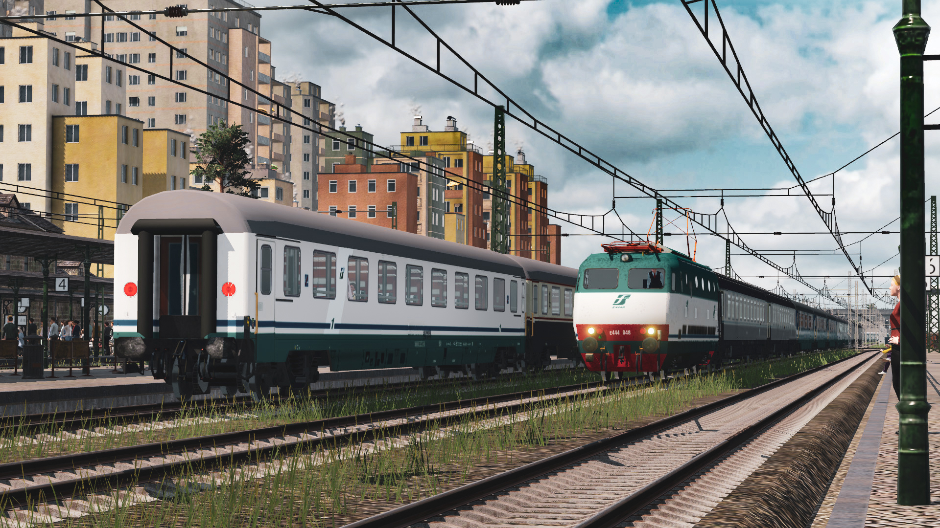 Intercity 712 "D'Aziglio" (Roma Termini - Torino P.N) and Intercity 531 "Colosseum" (Milano C.le - Roma Termini)