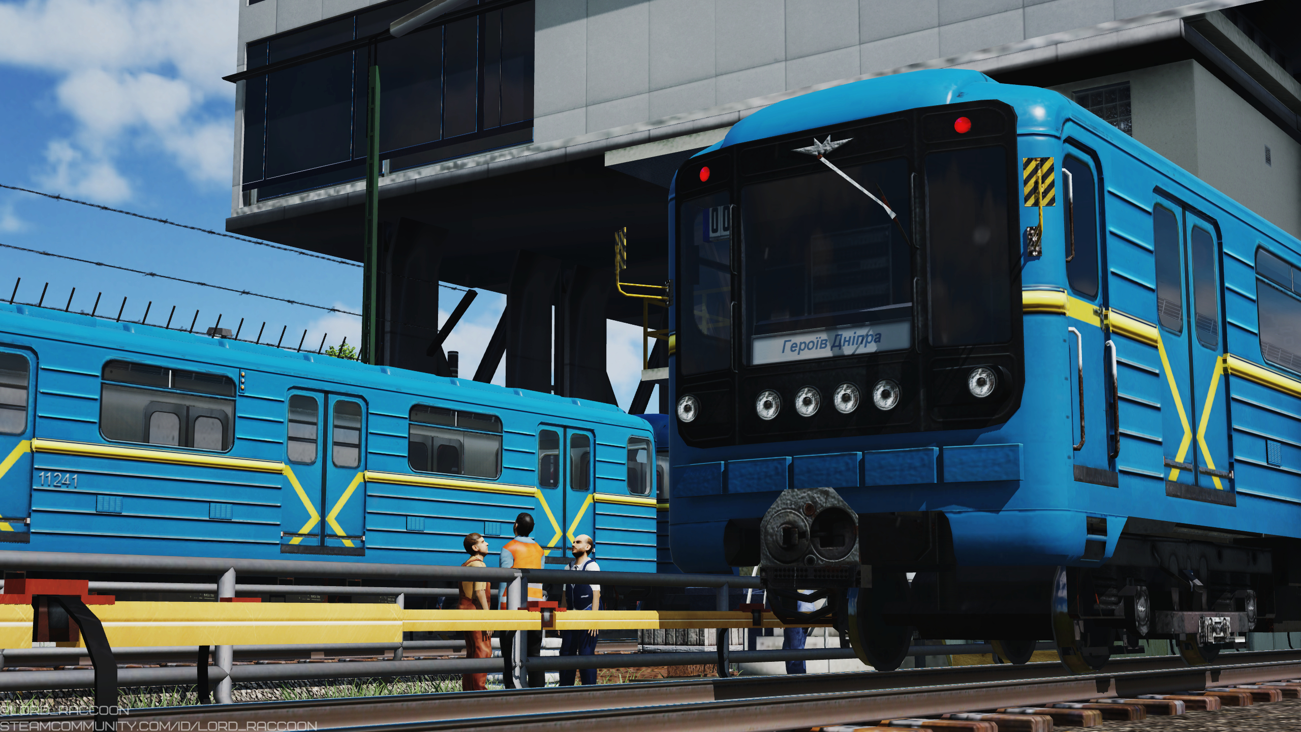 [TpF1] 81-717/714 on the ground subway station #2