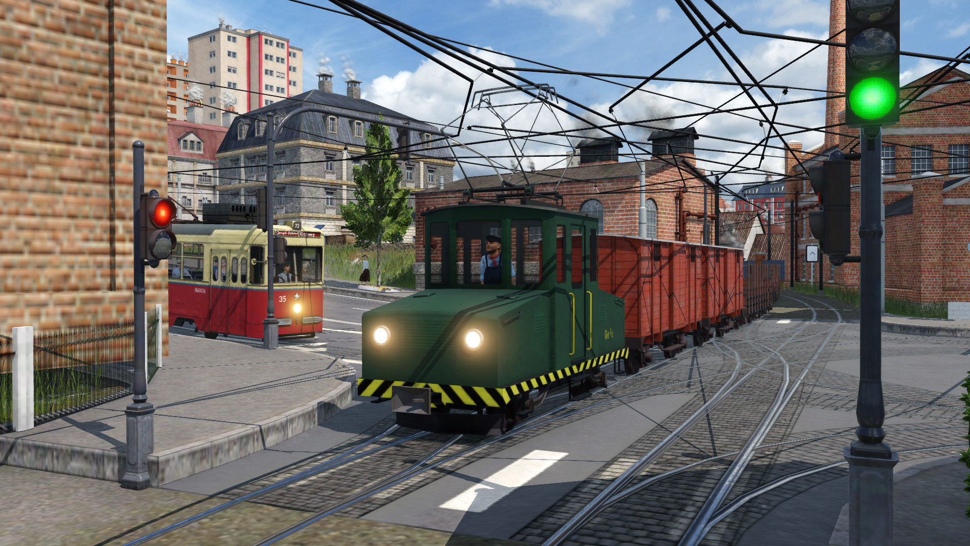 Gütertram mit Industriekulisse