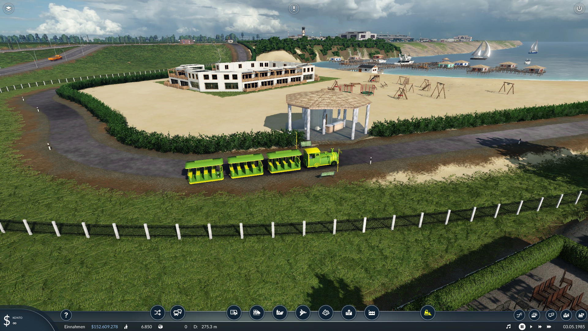 Shuttle Bus im Camp 2