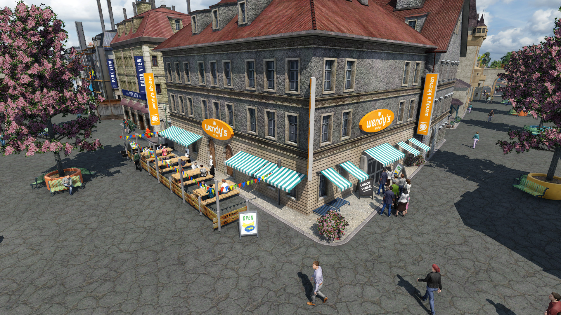 Life in the Old City Centre. // Leben in der Altstadt