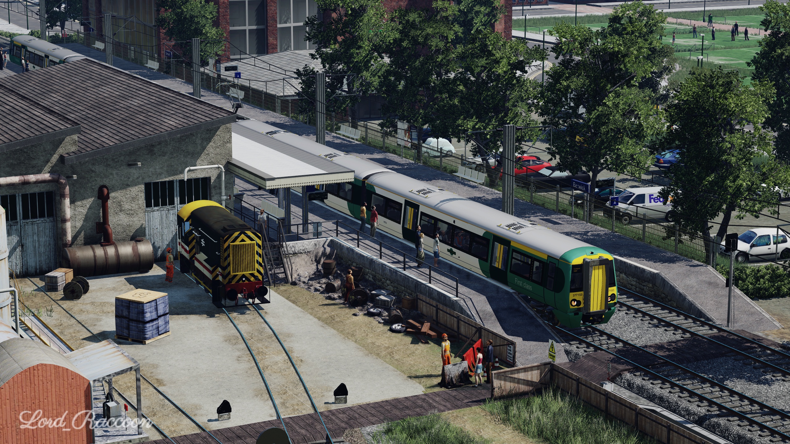 [TpF1] Electrostar arrives at the station