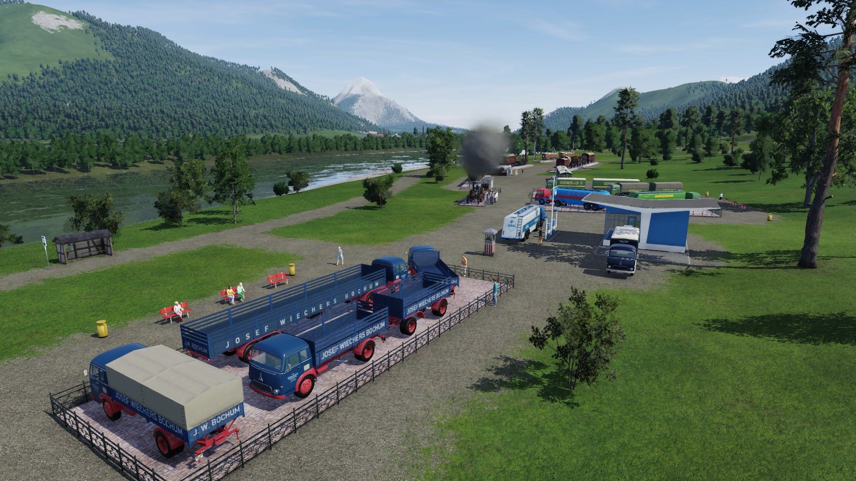 The commercial road transport exhibit keeps on growing.