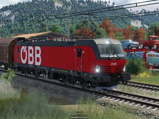 BR 1293 Vectron mit Güterzug