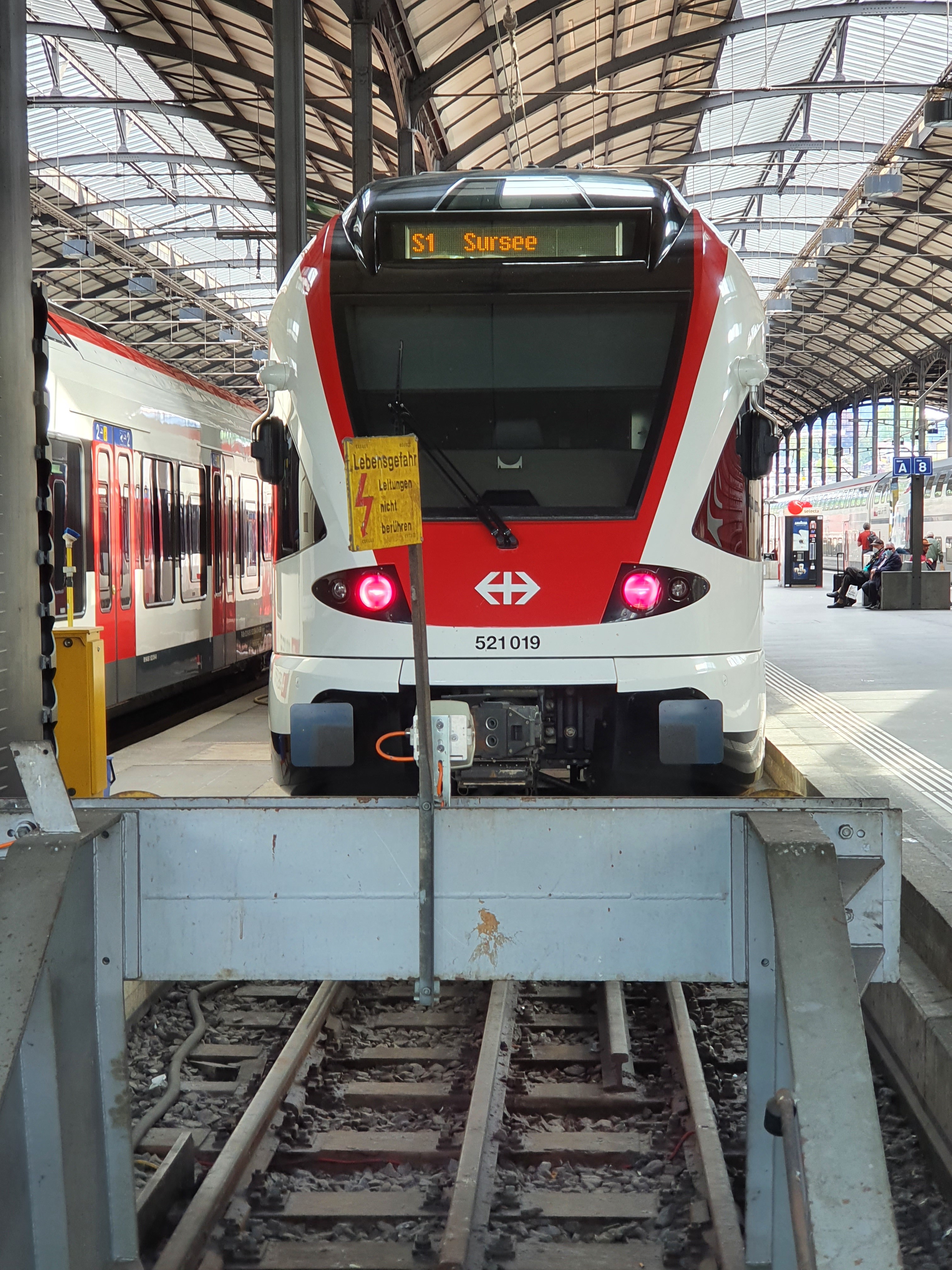 Am Bahnhof Luzern
