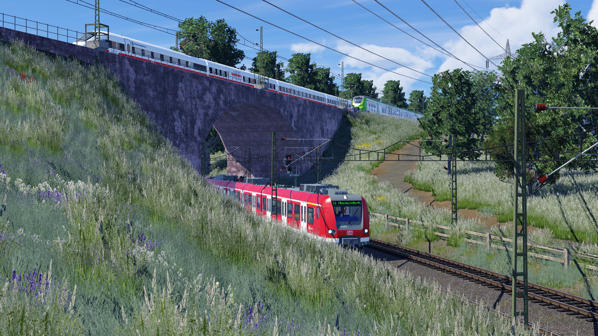 ICE T begegnet BR VRR Hamster auf der Brücke - darunter BR 423