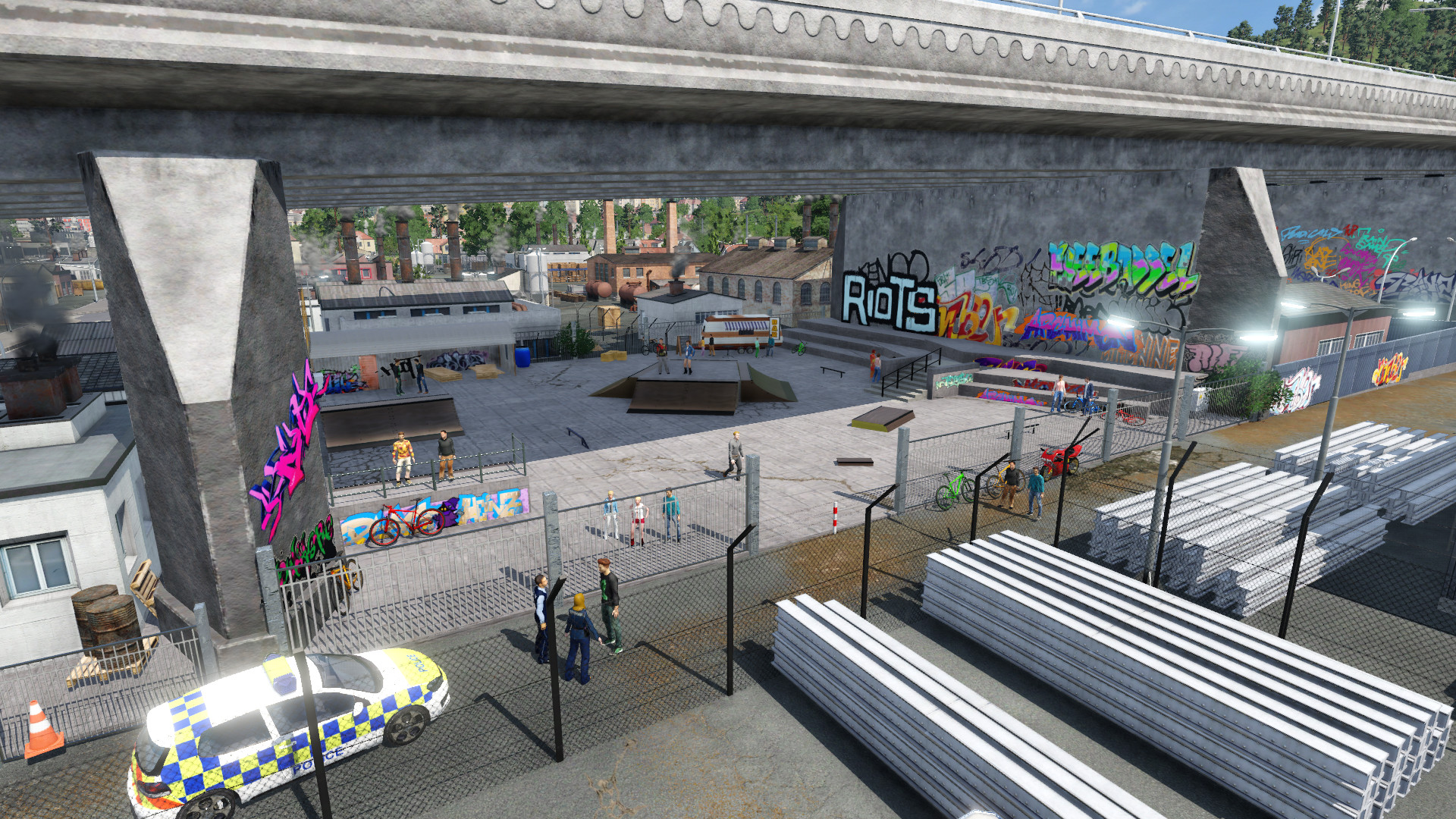 Skatepark under a viaduct. // Skatepark unter einem Viadukt.
