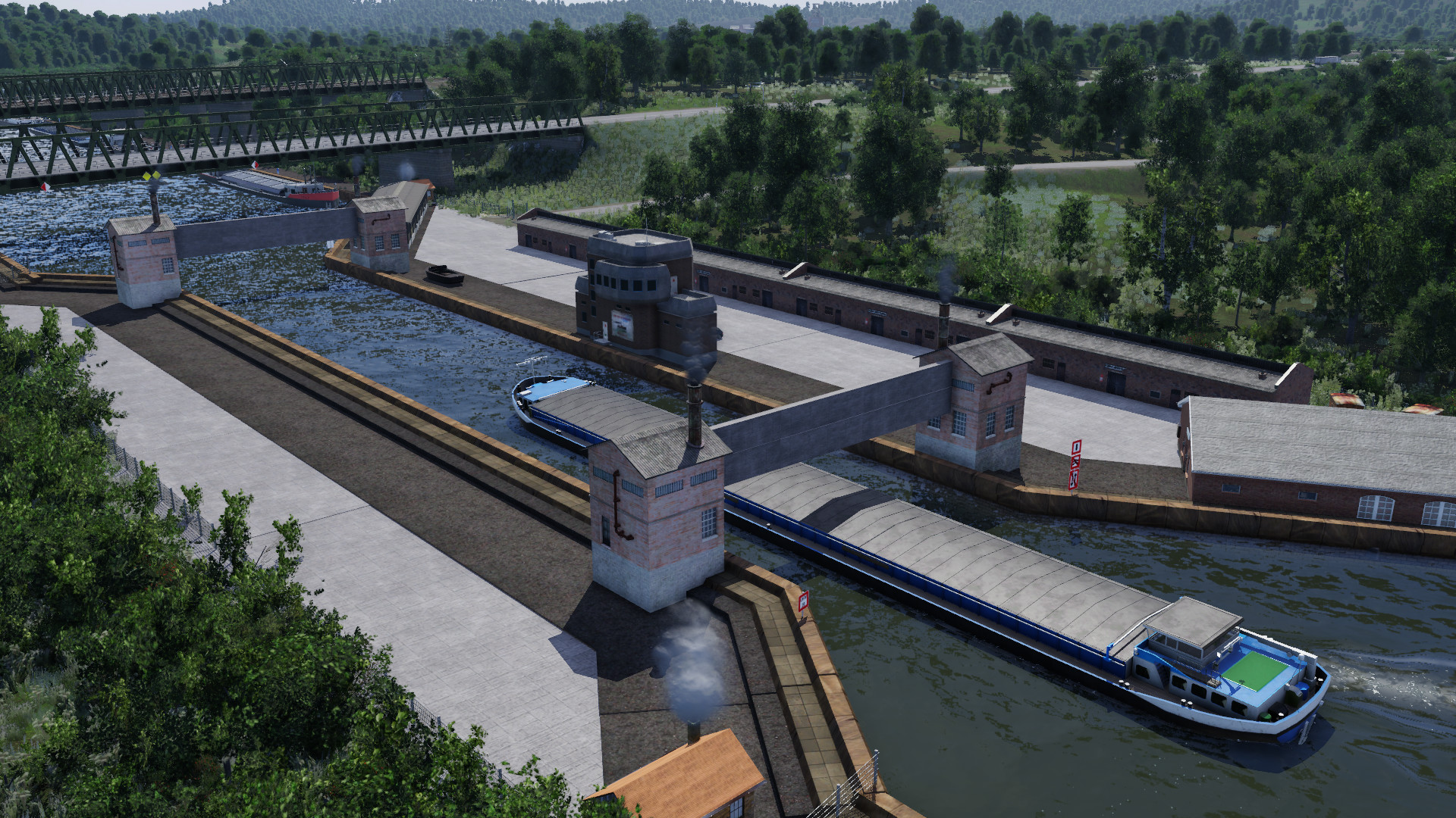 Schleuse mit Schifffahrtszeichen