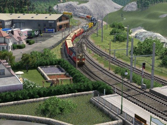 Güterzugdurchfahrt in Johannberg