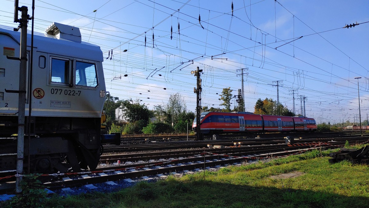 DB Regio begegnet Class 66