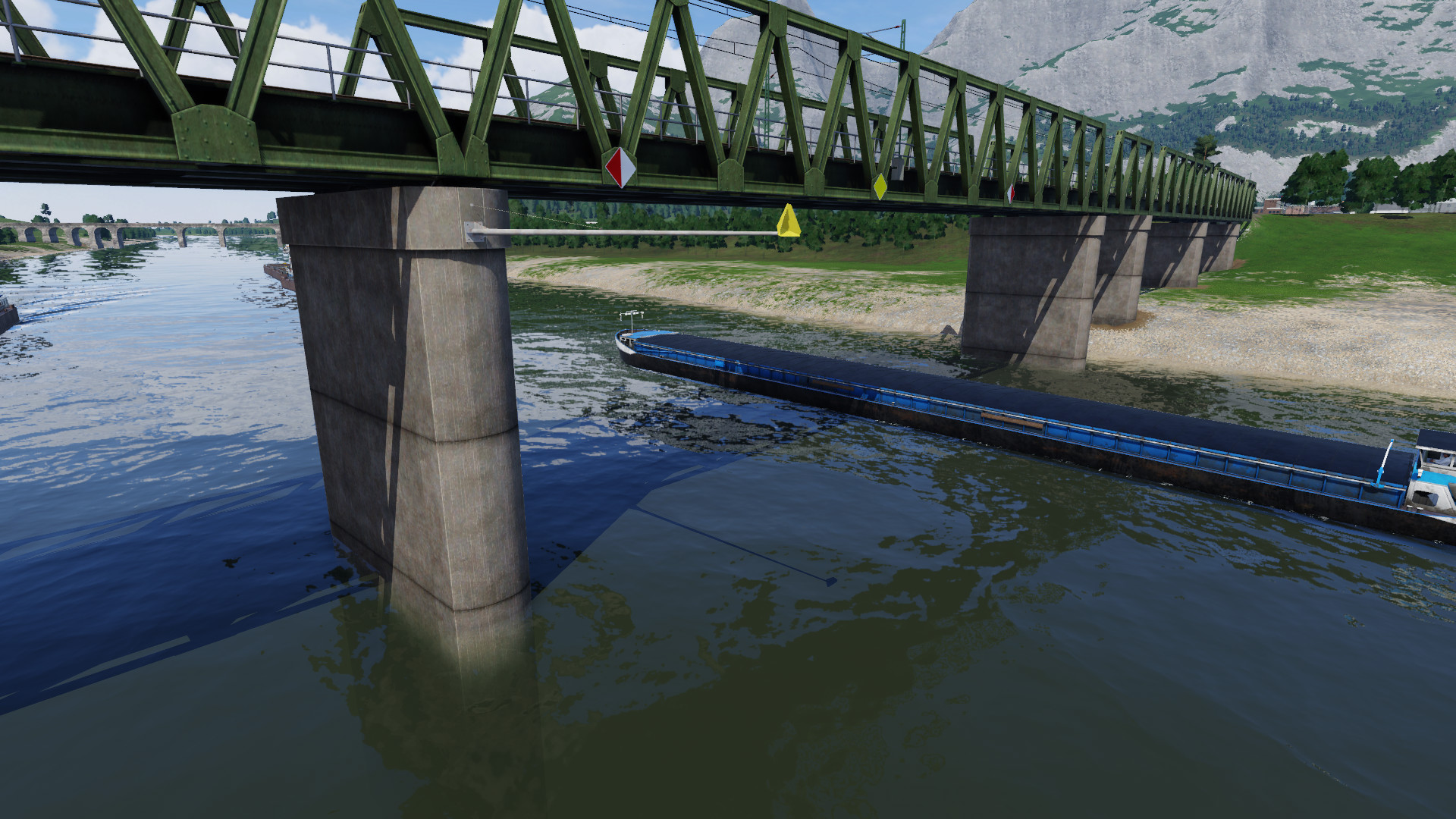 Fahrwassermarkierung an der Brücke