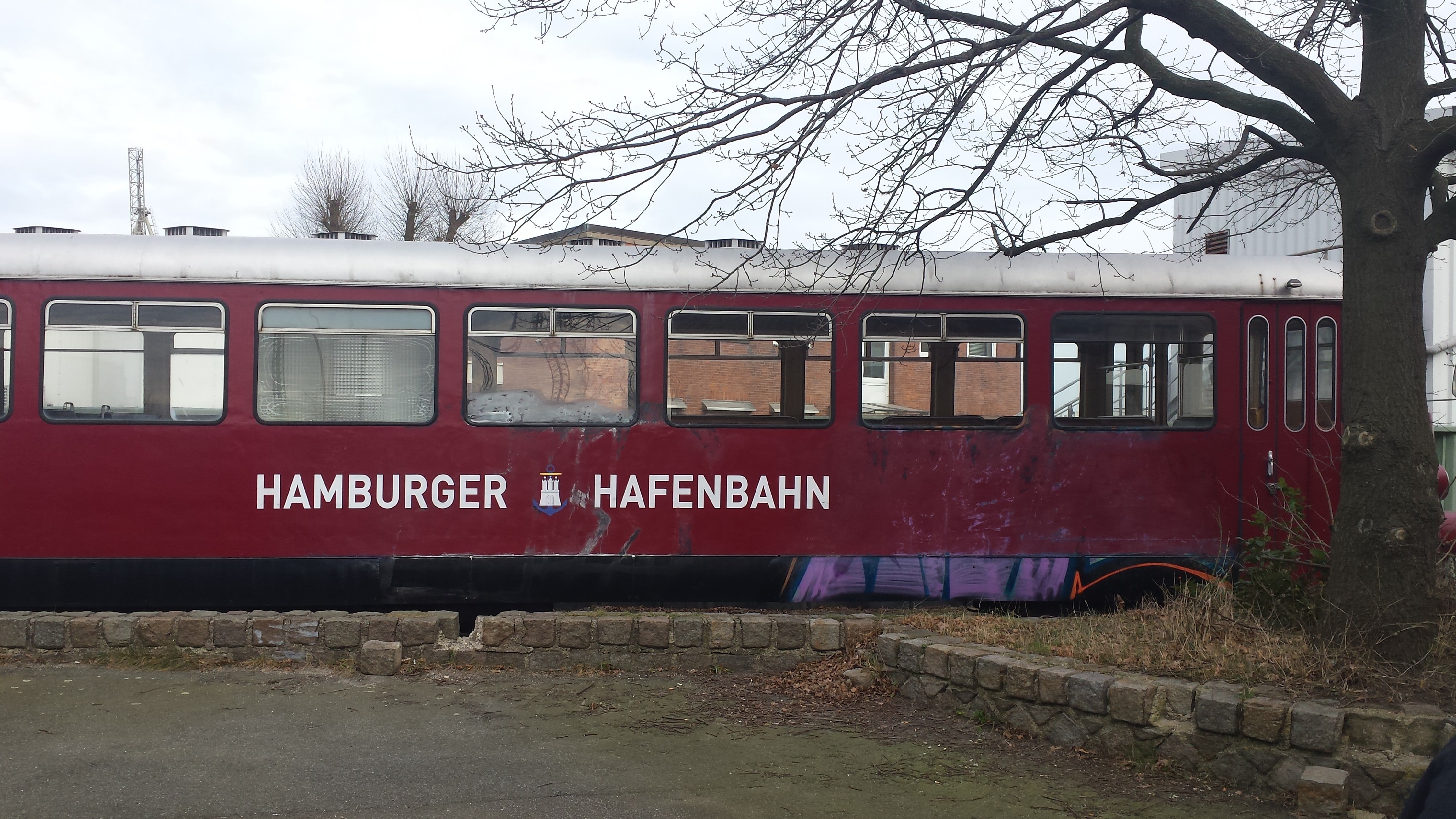 "SCHIENENBUS!!!" :P
