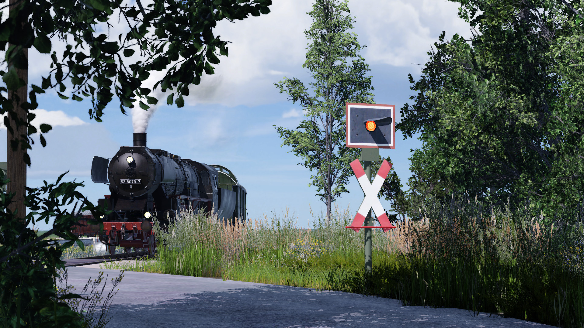 Bahnübergang zum Wanderparkplatz Biederbach
