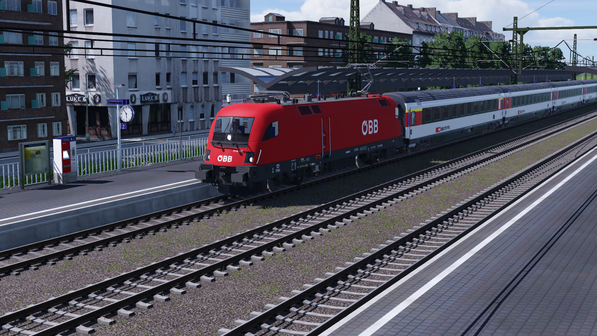 Vorbeifahrt der 1147-447 als ÖBB IC beim Remer Viertel