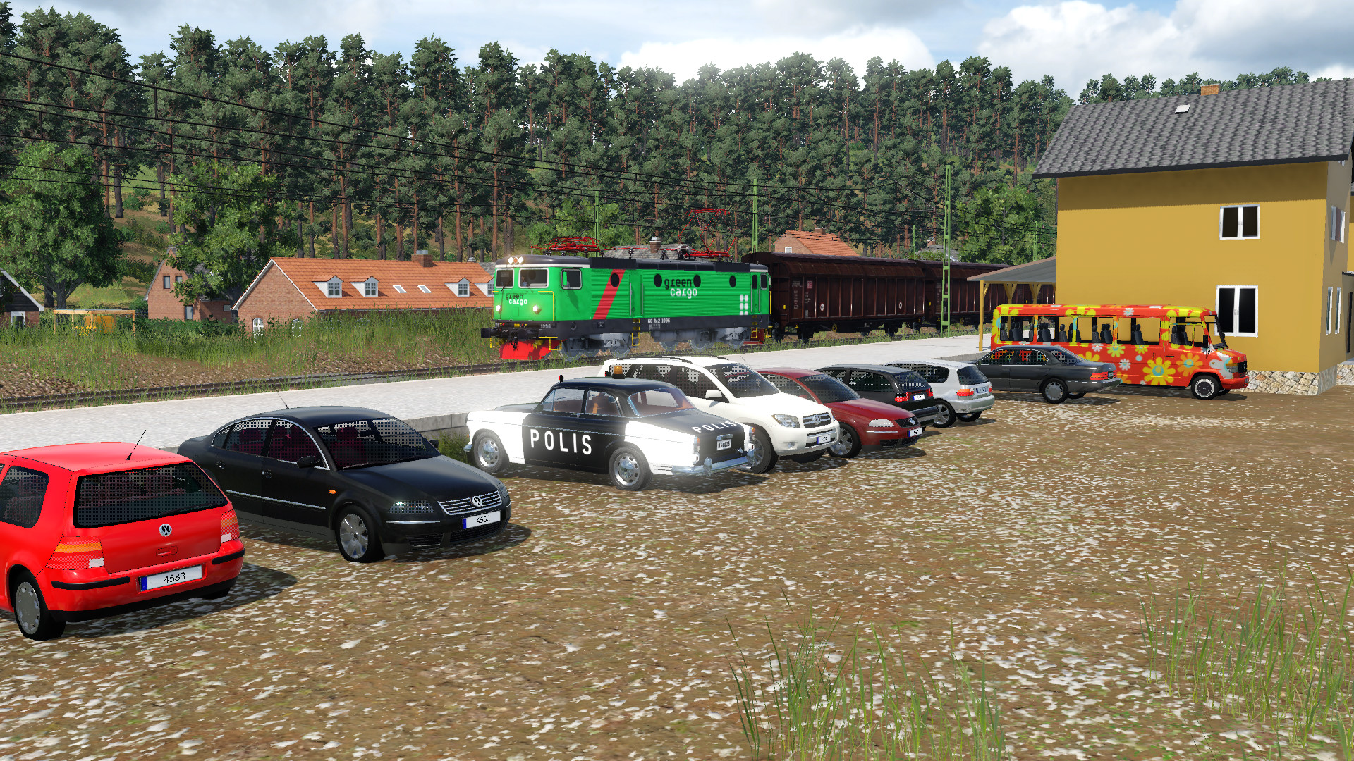Freight train passing Ludvinka station