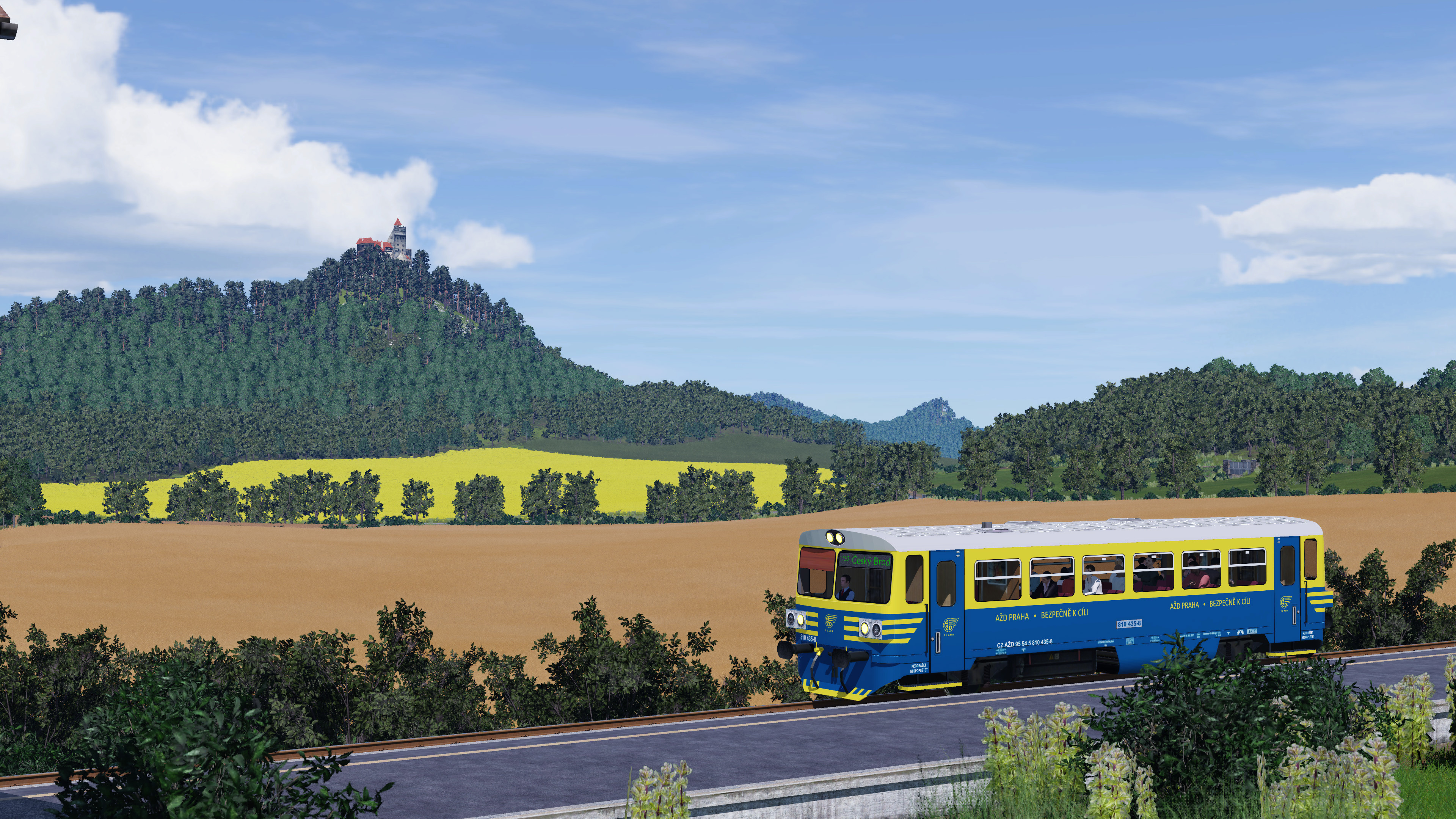 810.435 (AŽD praha) on cherry track