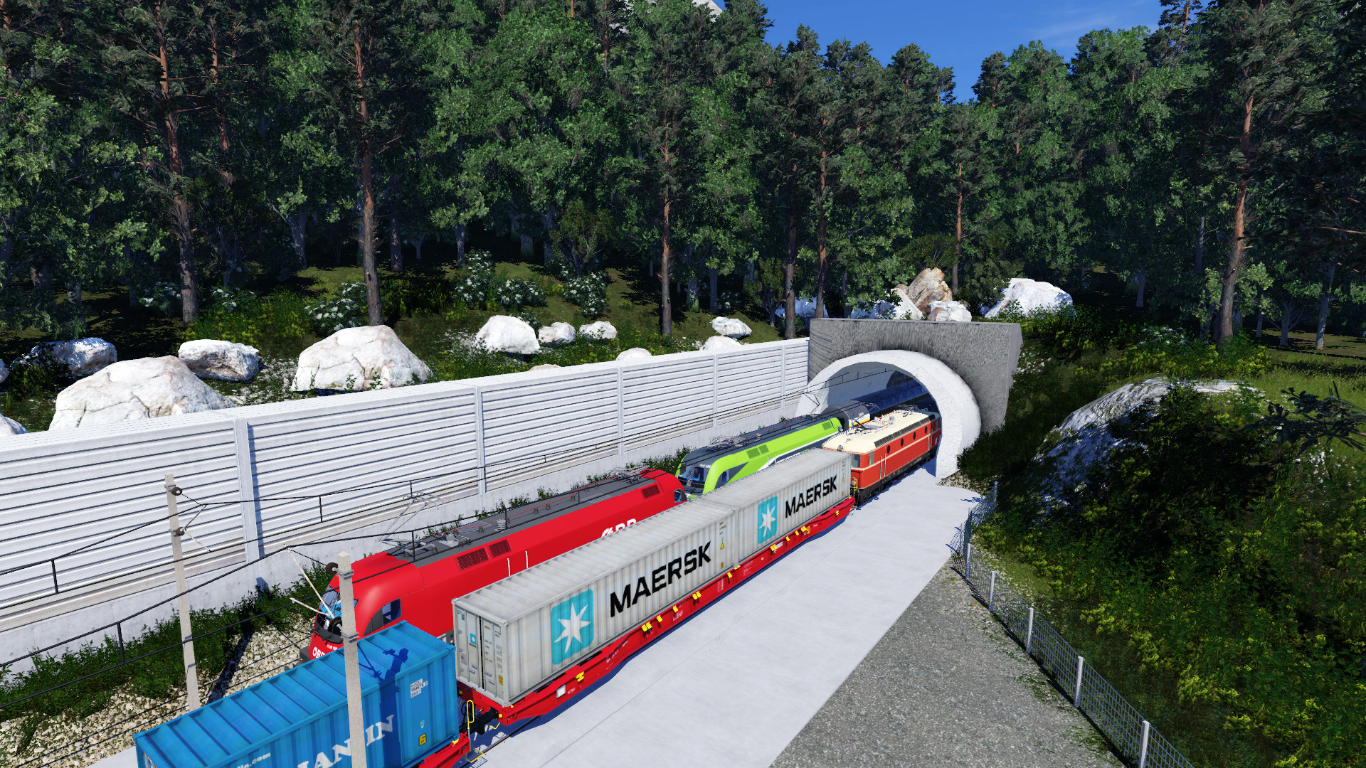 Zugbegegnung am Tunnelportal