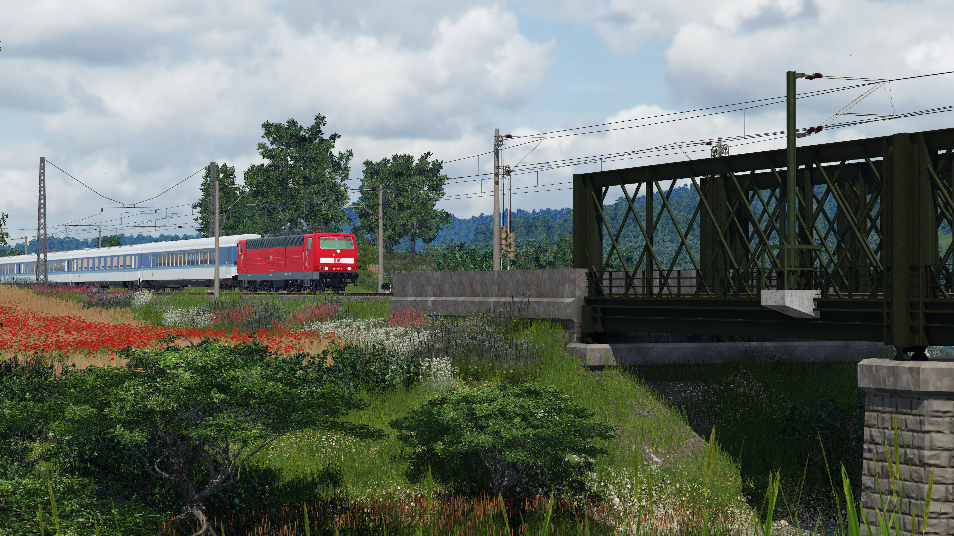Interregio auf neu Renovierter Strecke