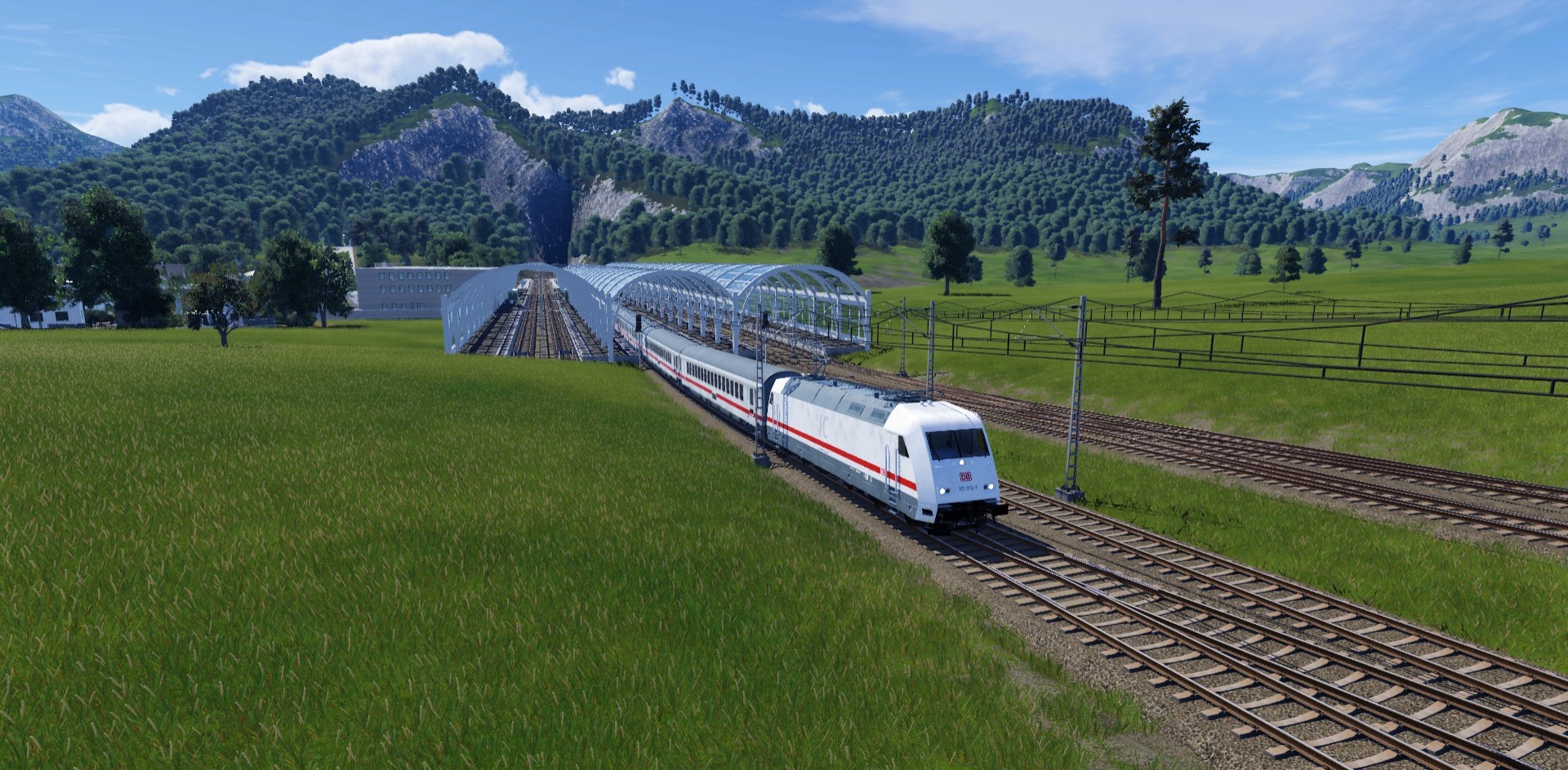 BR 101 013 fährt mit einem IC aus dem Bahnhof Zürich (fiktiv)