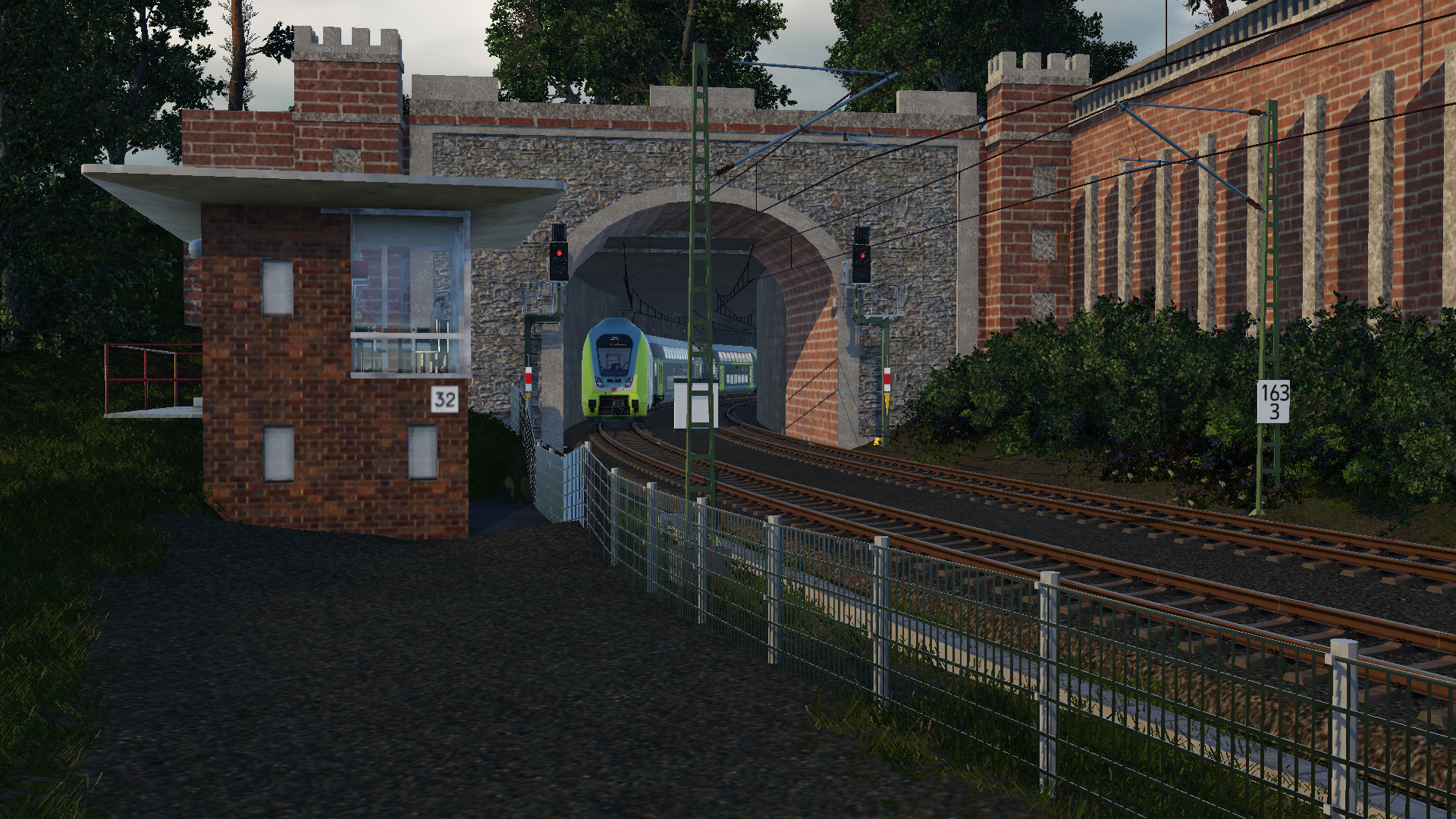Trainspotting am Tunnelportal