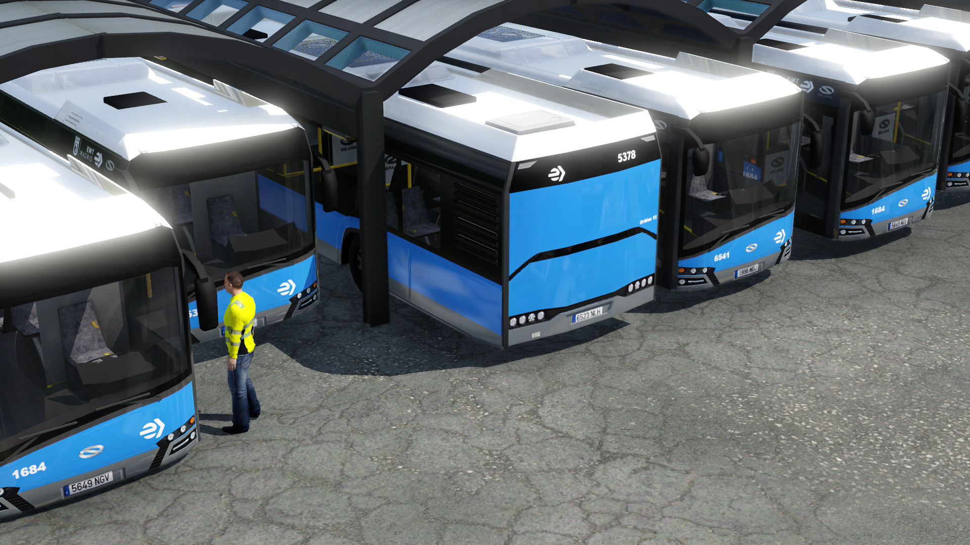 Solaris Urbano repaint EMT Madrid photos, soon finish...