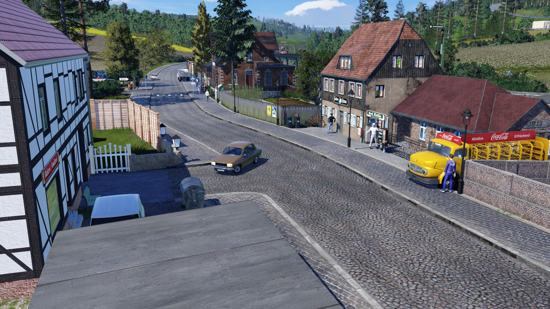 In der Bahnhofstrasse beginnt erstes reges Treiben